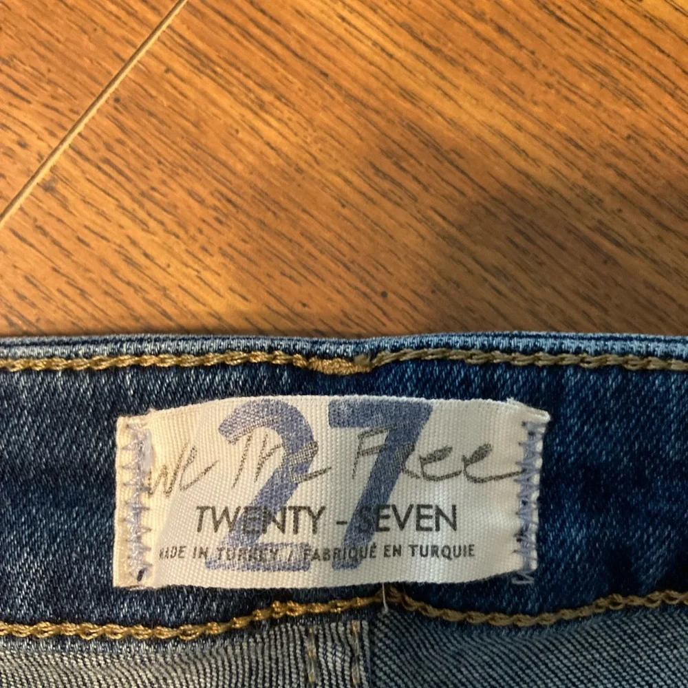 We The Free Women’s Jeans. - Picture 3 of 5